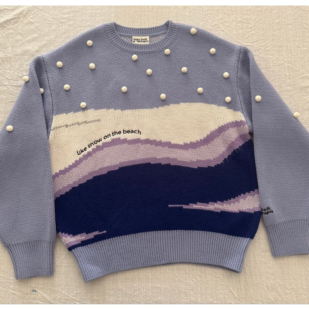 Taylor Swift | Like Snow On The Beach purple lavender Midnights sweater | size M